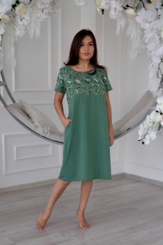 Зеленое свободное платье с карманами Lika Dress